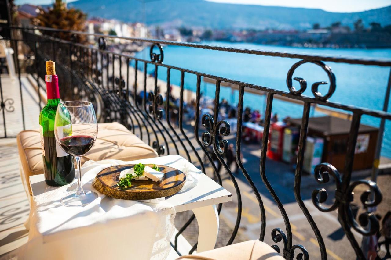 Foca Kumsal Hotel Экстерьер фото